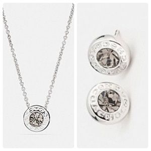 💥COACH OPEN CIRCLE STONE STRAND NECKLACE AND EARRING SET - SILVER💥